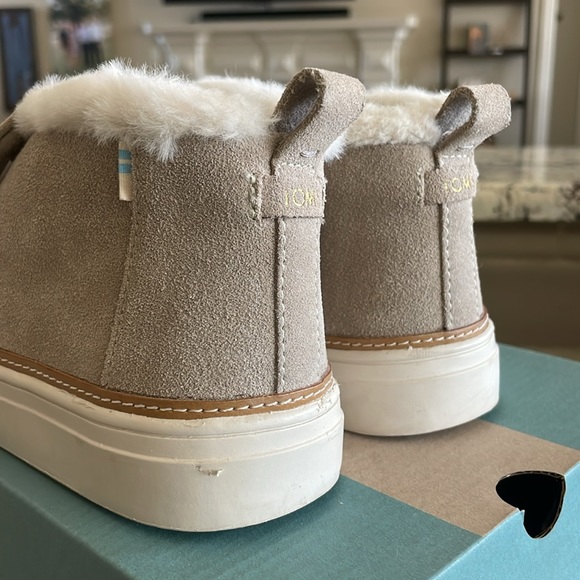 TOMS Paxton Faux Fur Ankle Boots - Size 8 - Picture 10 of 11